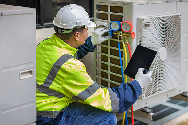 Professional Hvac Installation technician working in Lake Mills, WI